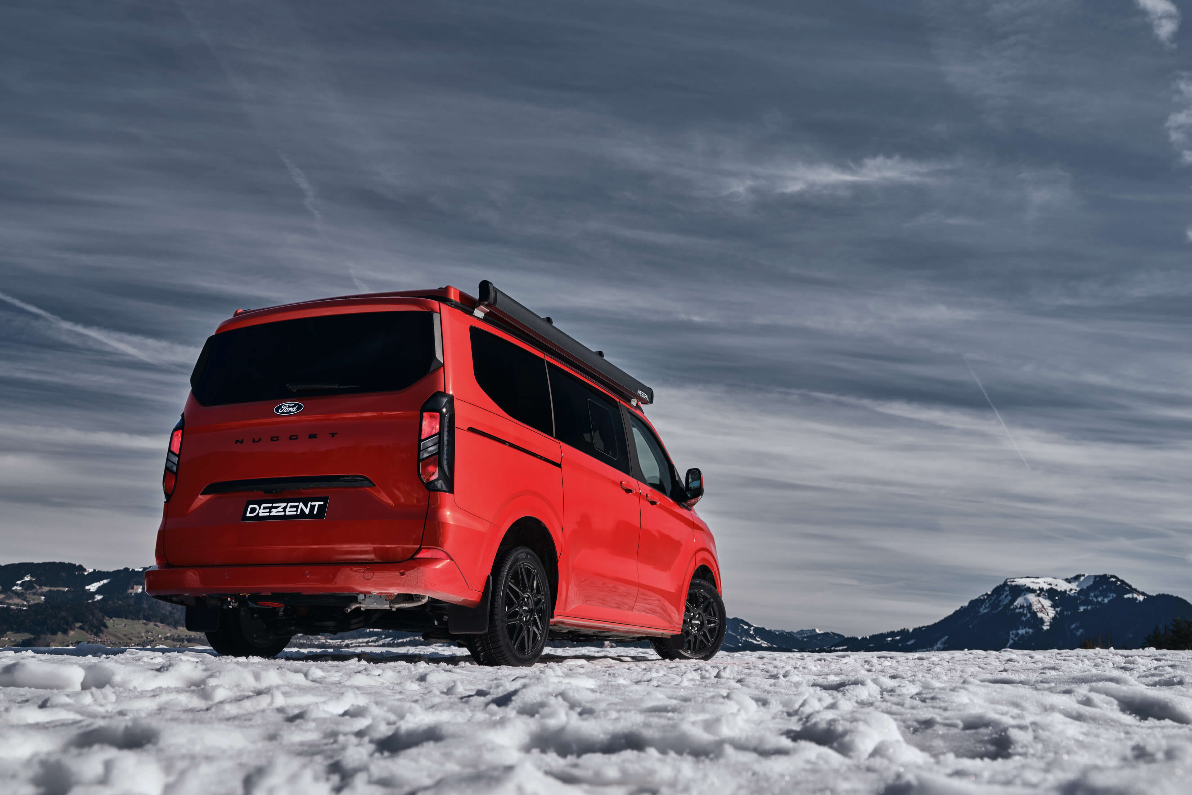 DEZENT KH black Ford Nugget Heck