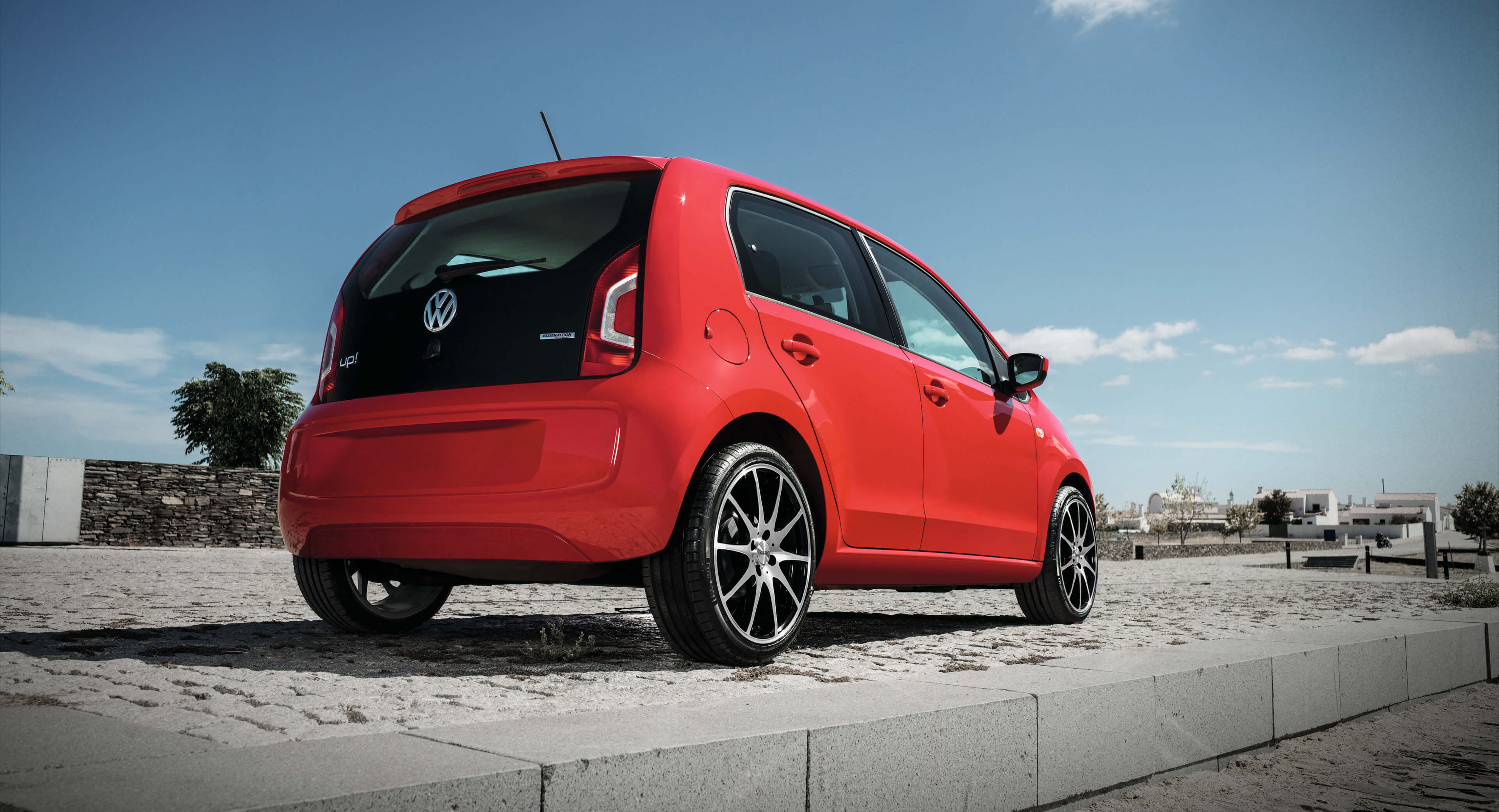 DEZENT TI dark alloy wheel black Tyre pressure monitoring system Audi Q3 Mitsubishi Outlander C4 Aircross