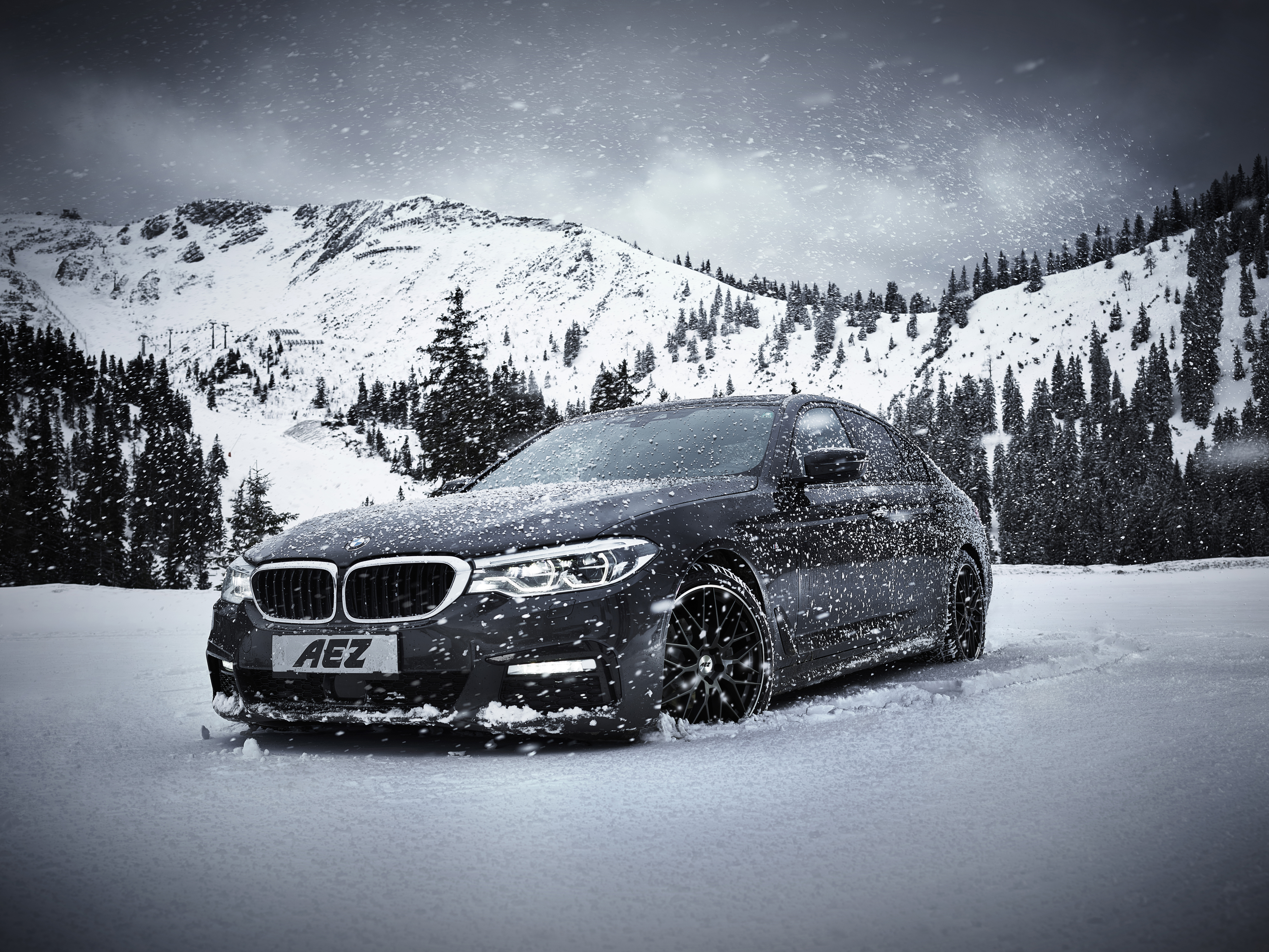 AEZ Crest Dark BMW 5M Winterpic 02