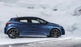 DEZENT TN Dark Renault Clio Winterpic03