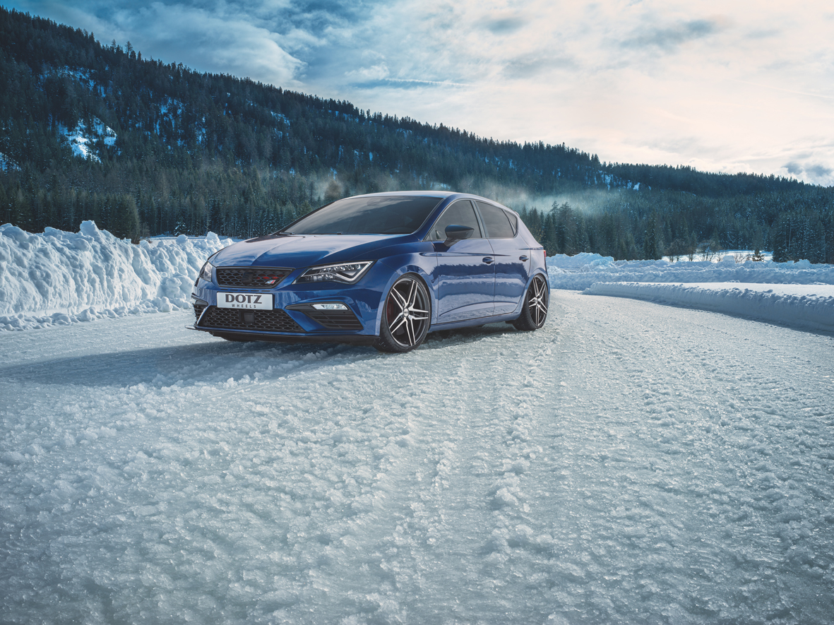 DOTZ Interlagos dark Leon Cupra frontal