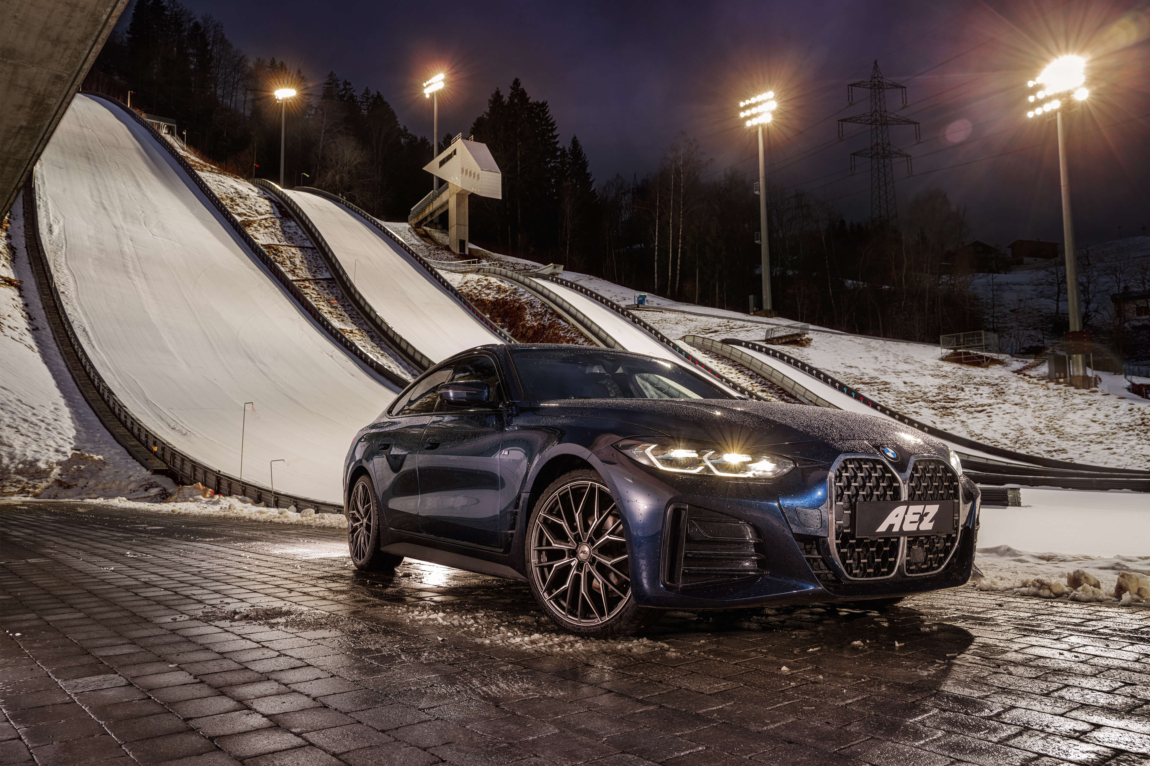 AEZ Porto dark BMW4 Coupe Frontal