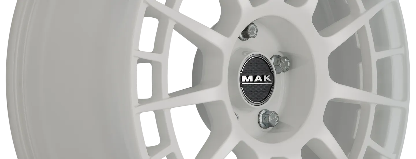 MAK NTT Gloss White 3 4