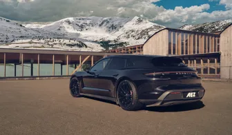 AEZ Alaska black Porsche Taycan 4S rear winter