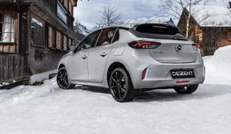 DEZENT TN Black auf Opel Corsa