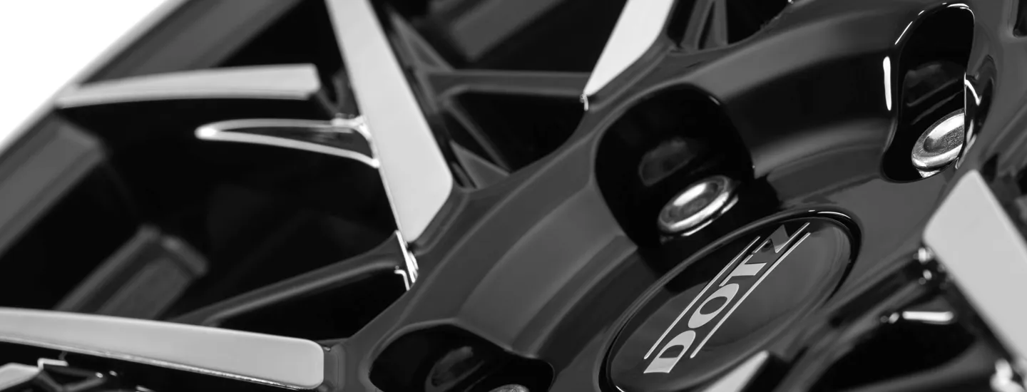DOTZ Fuji dark detail