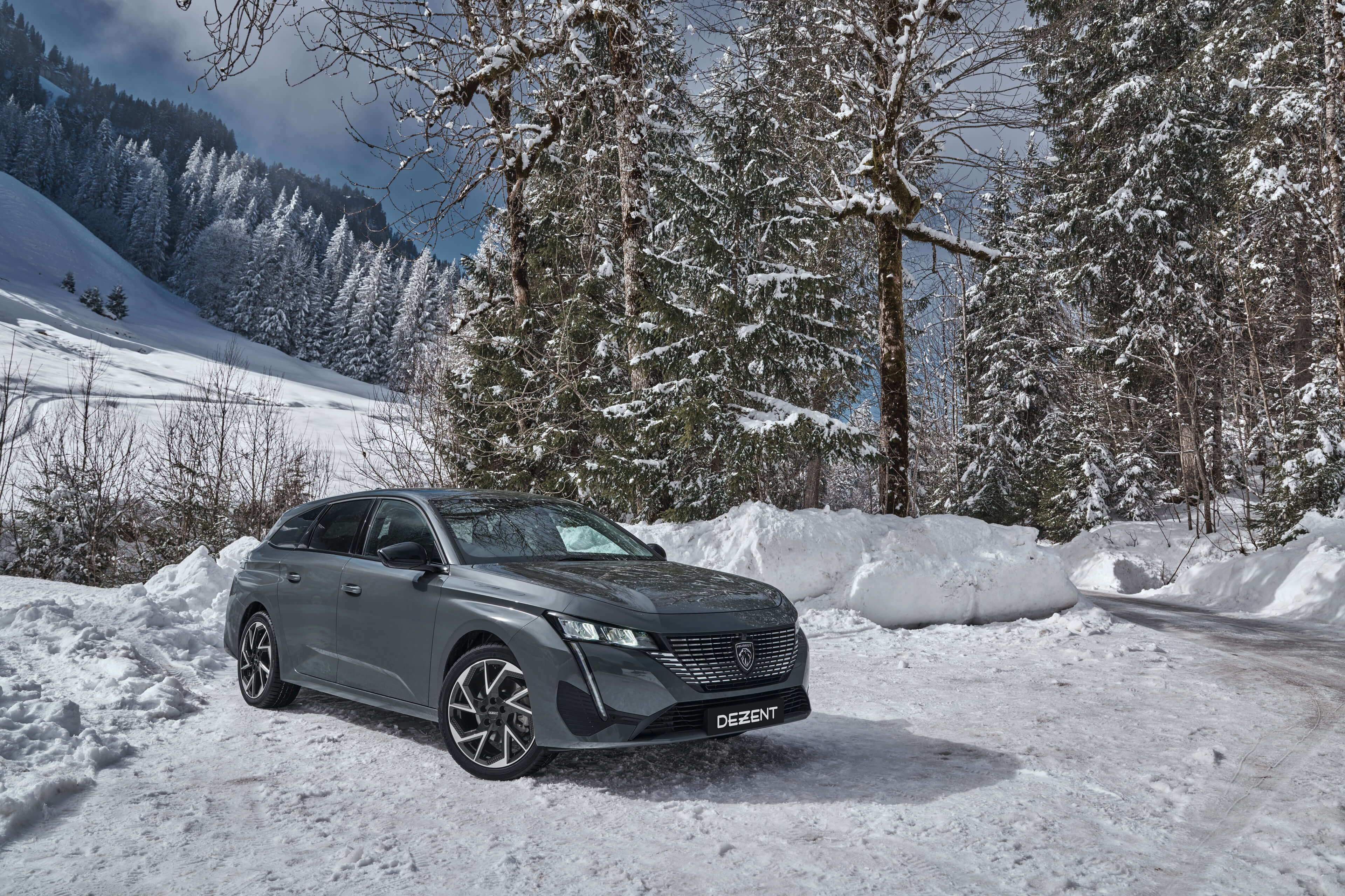 DEZENT AP dark Peugeot 308 front