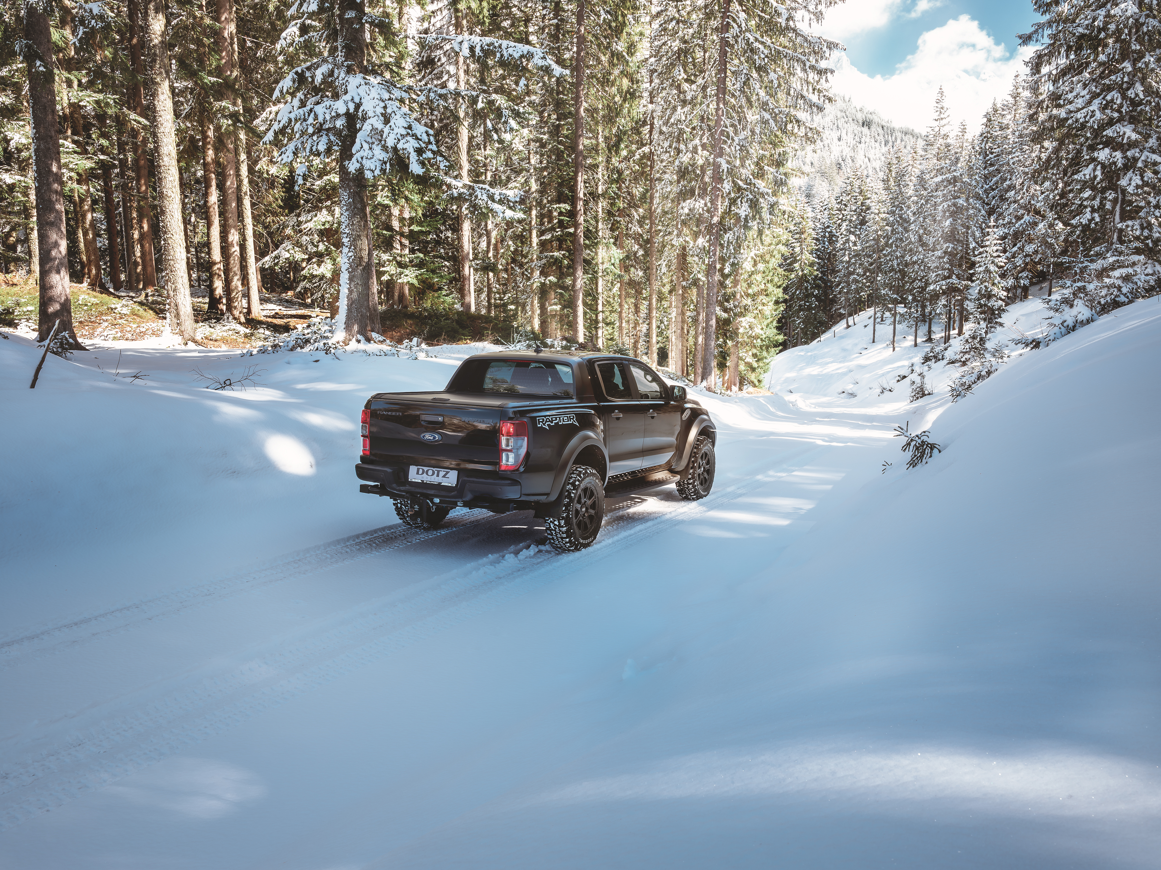 DOTZ 4X4 Kalahari Black auf Ford Raptor