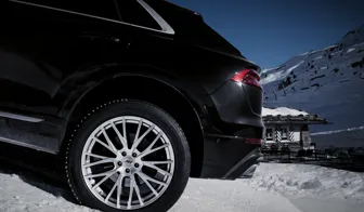 AEZ Panama Highgloss AUDI Q8 Winterpic07