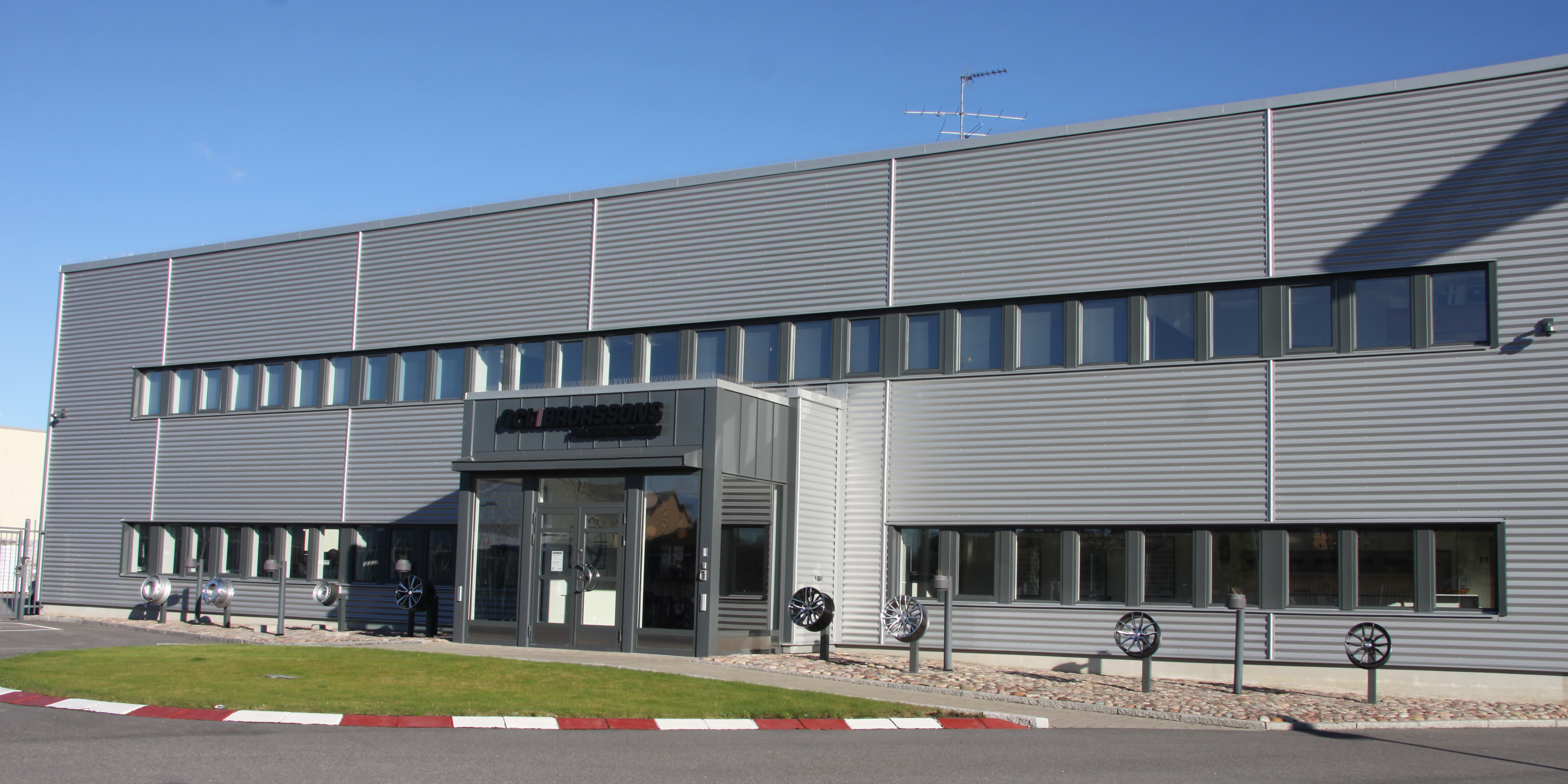 OCL Brorssons Fälgspecialisten I Norrköping0030