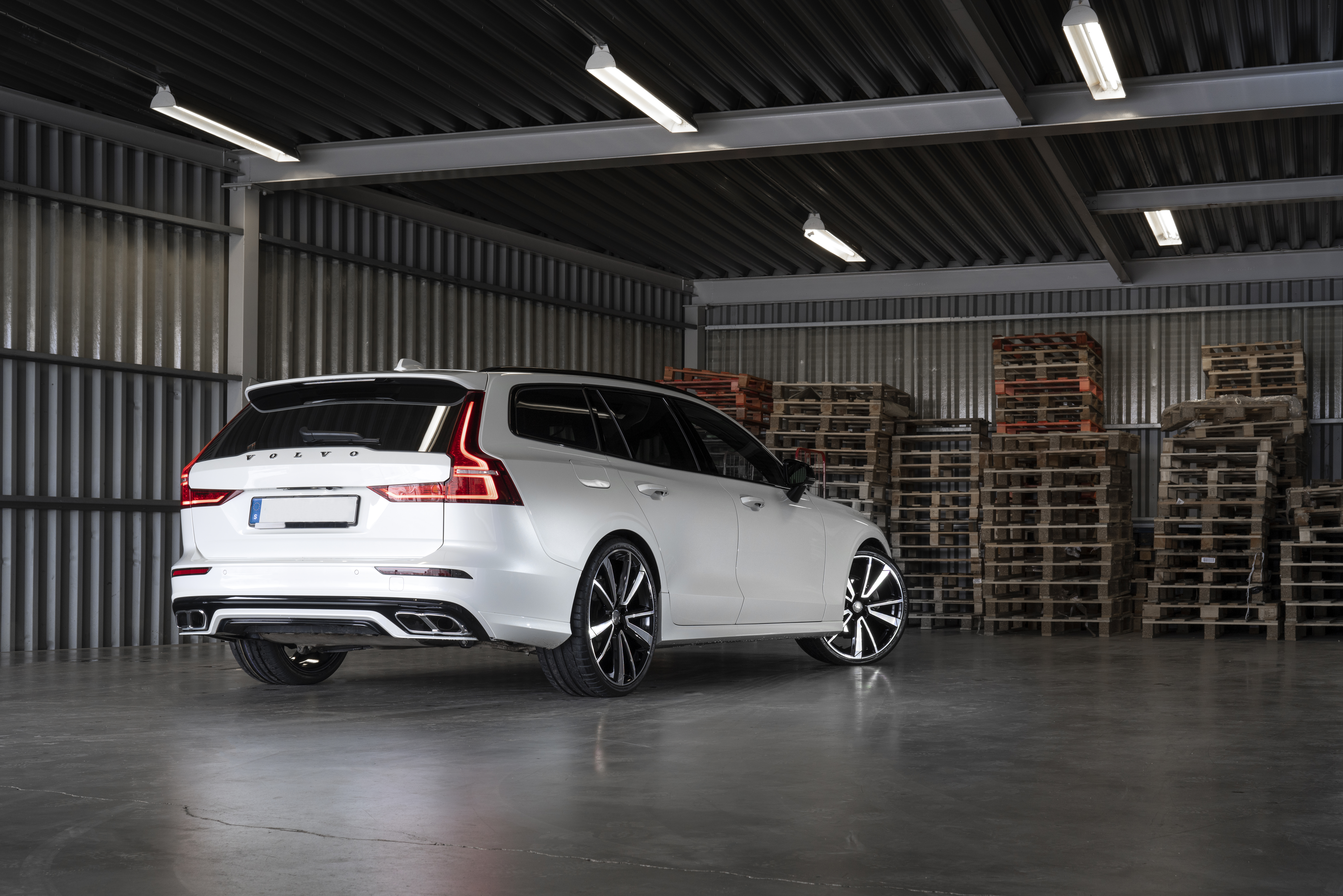Volvo V60 2019 Med MAK Fivestar 21Inch OCL Brorssons 02