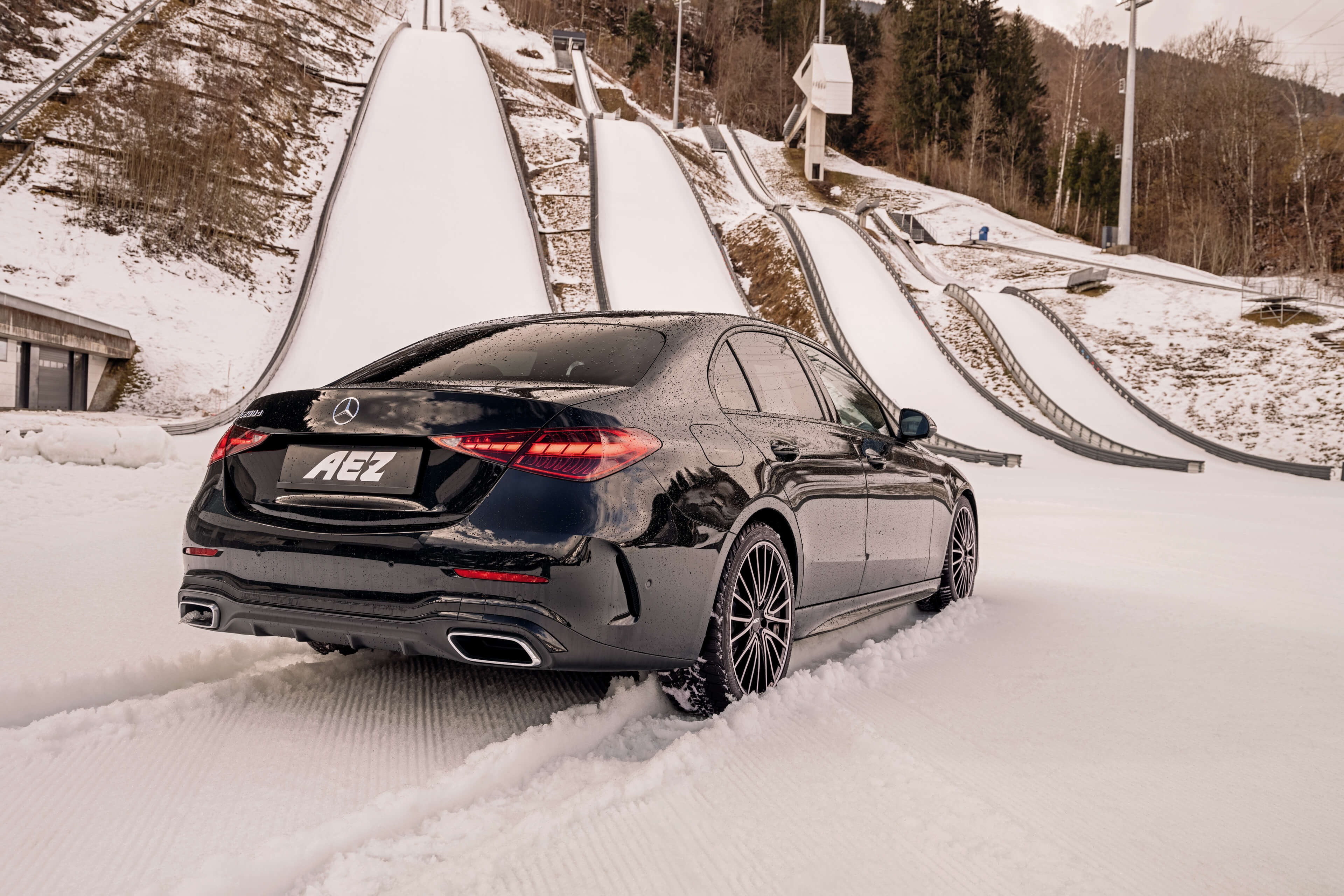 AEZ Berlin dark Mercedes C-class Heck