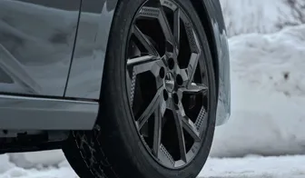 DEZENT AP black Peugeot 308 detail
