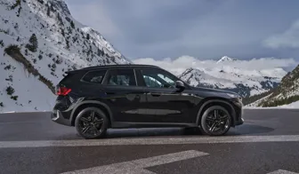 DEZENT KG Black BMW X5 side