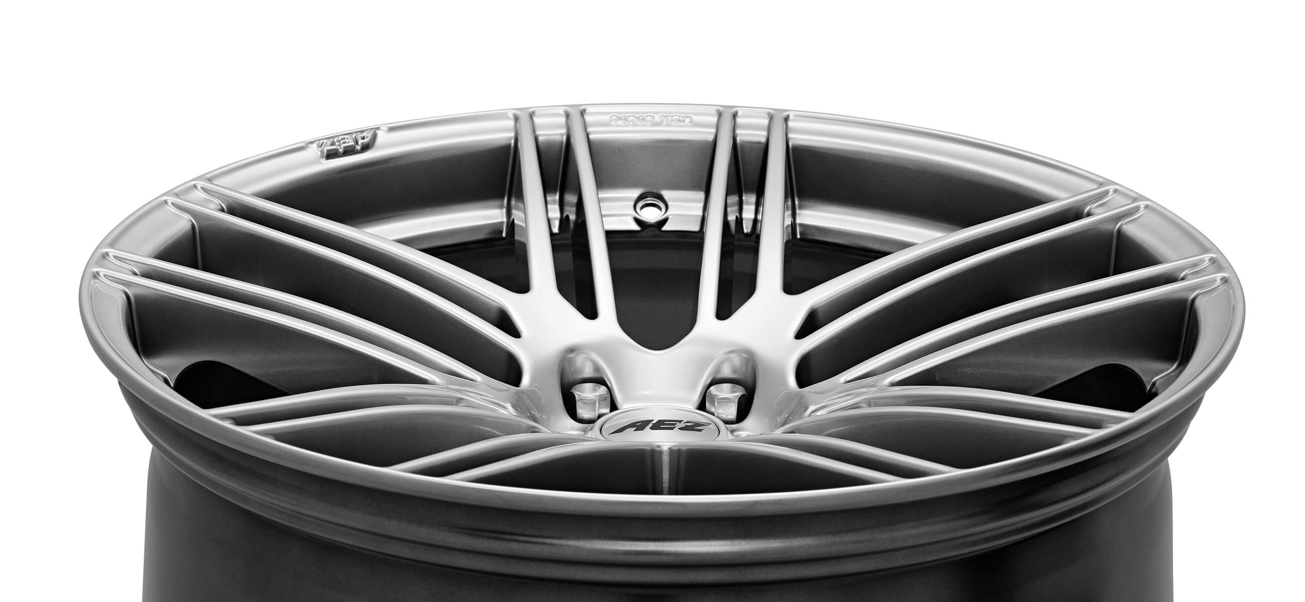 AEZ Cliff high gloss alloy wheel cross-spoke full above 