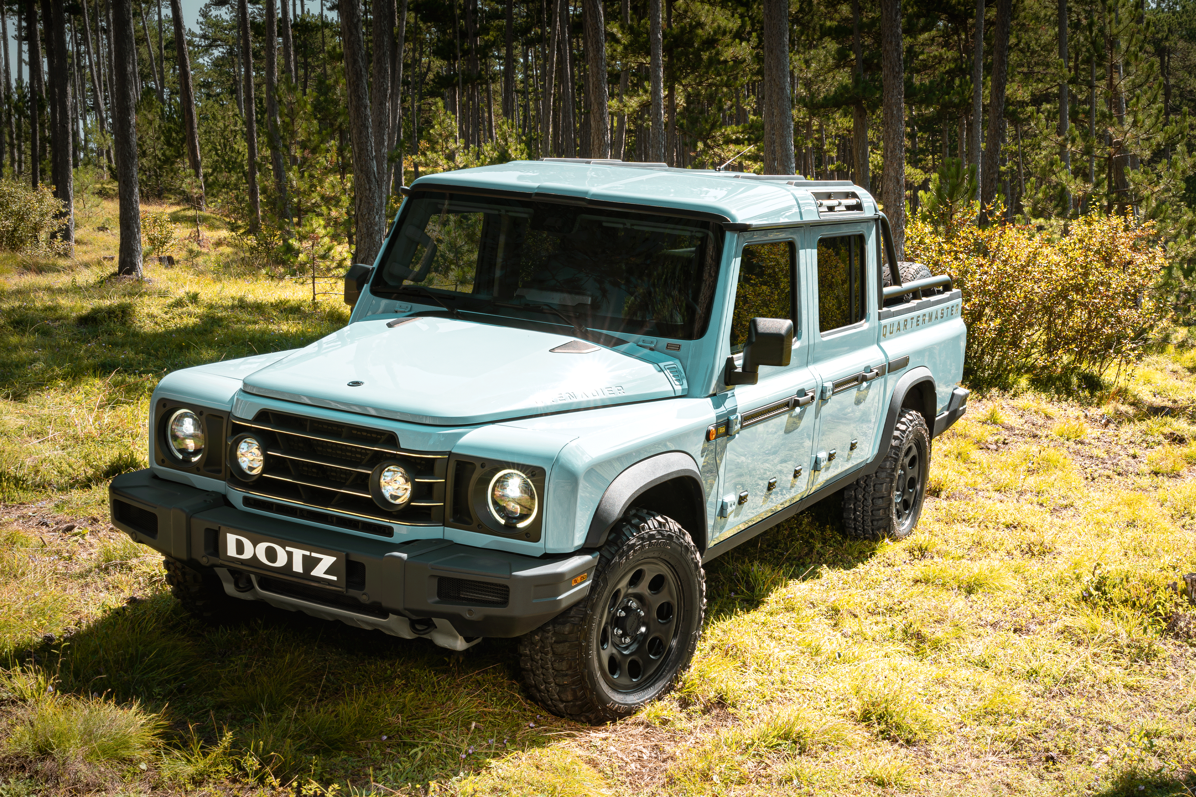 Gallerie Outland Black 4