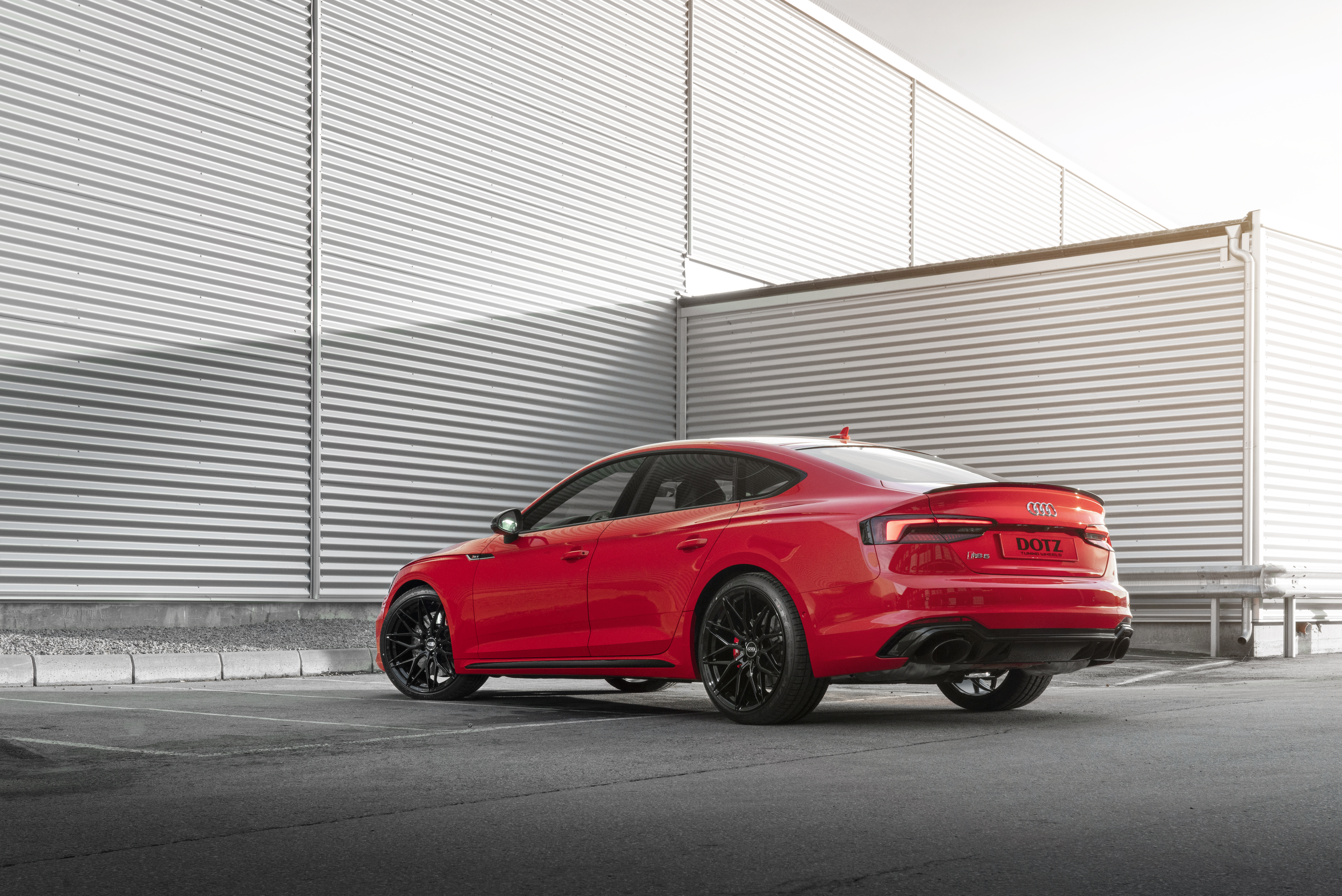 AUDI RS5 With DOTZ Suzuka Black 10X20 ET28 02