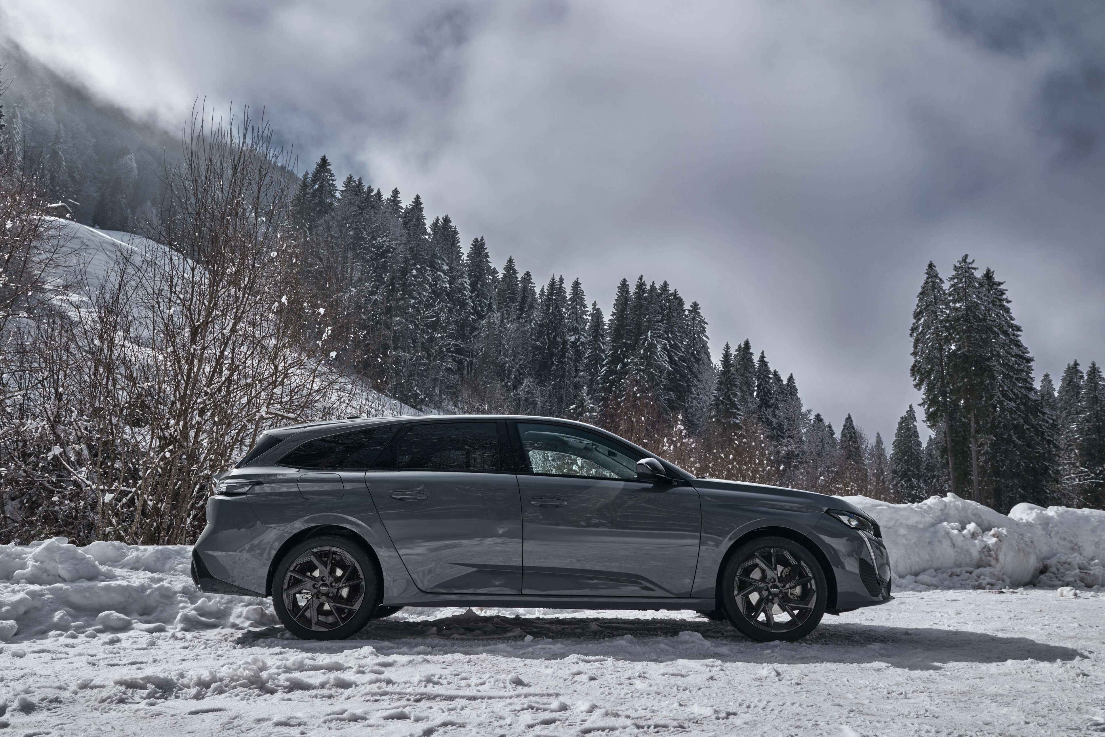 DEZENT AP black Peugeot 308 Seite