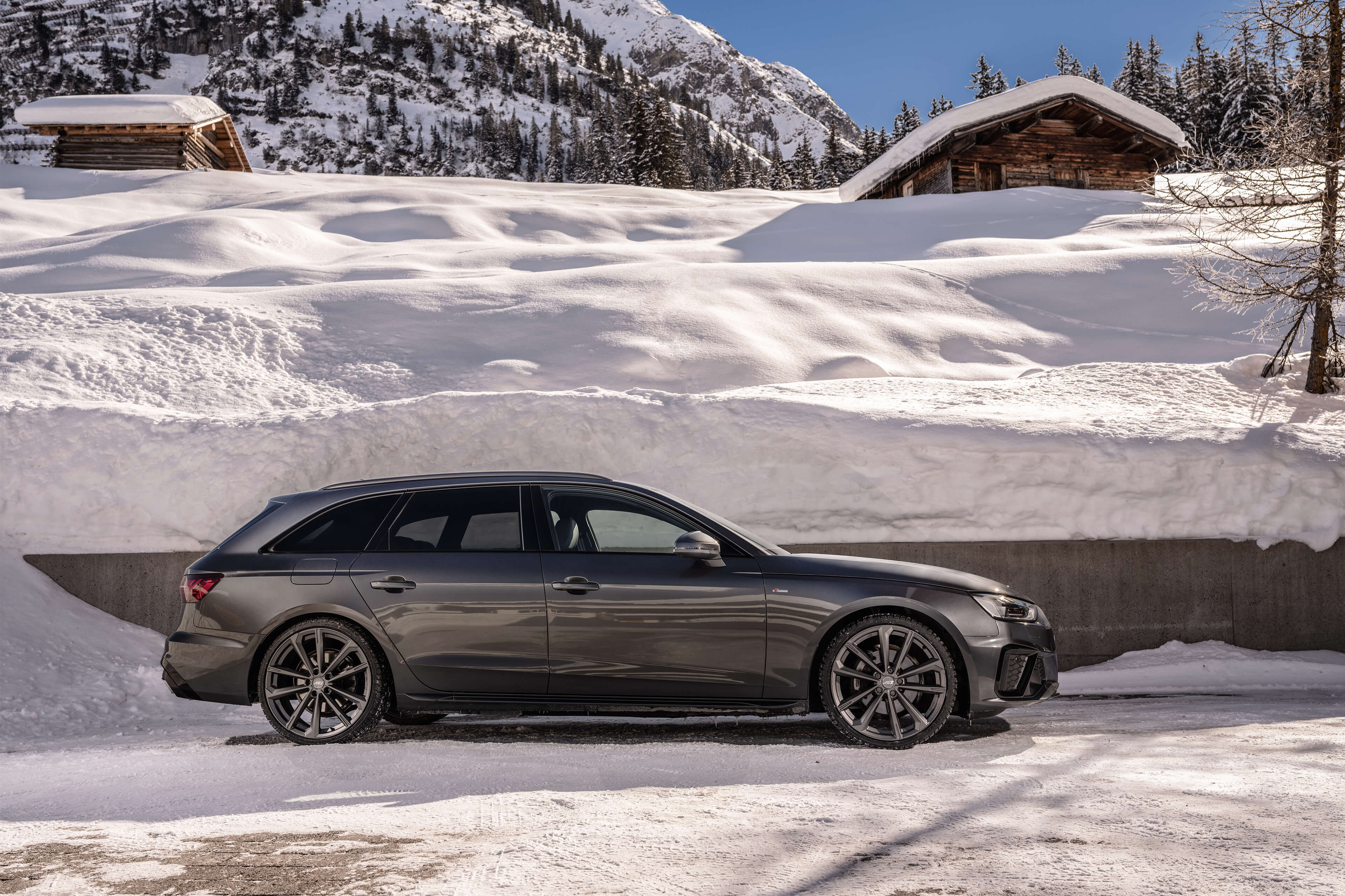 AEZ Aruba graphite Audi A4 side