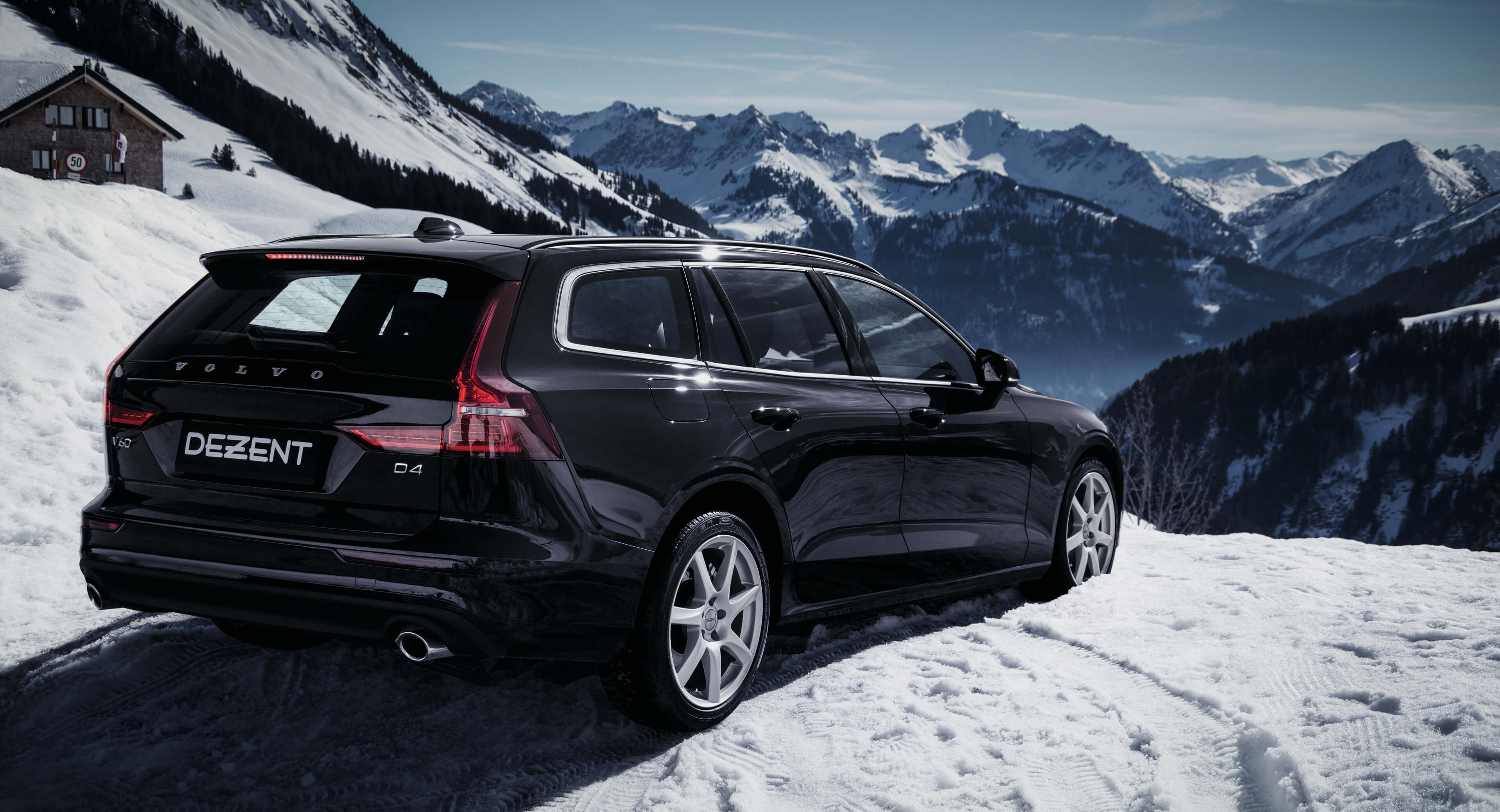 DEZENT TW silver Volvo V60 frontal