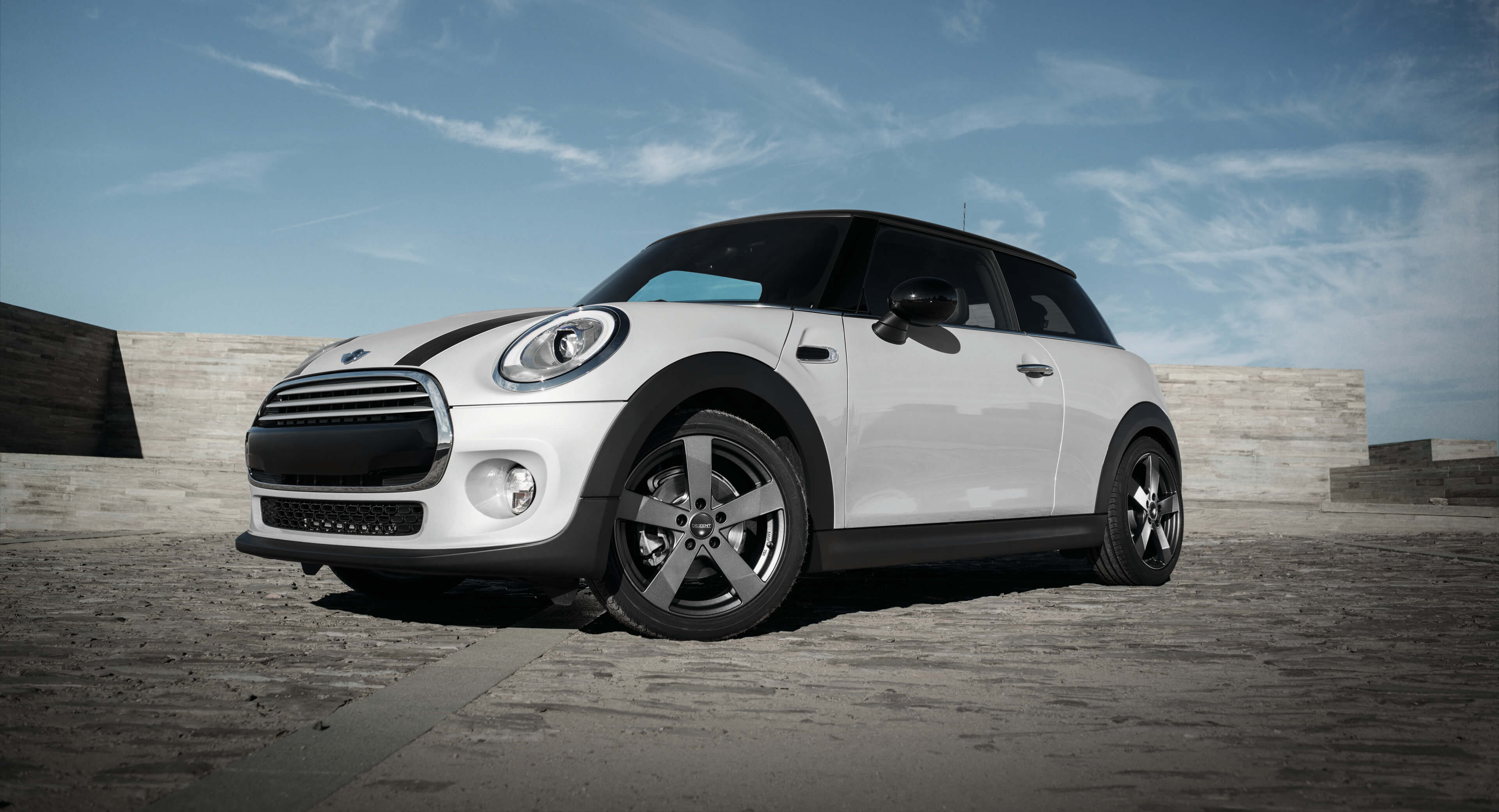 DEZENT TD graphite alloy rim Mini Cooper