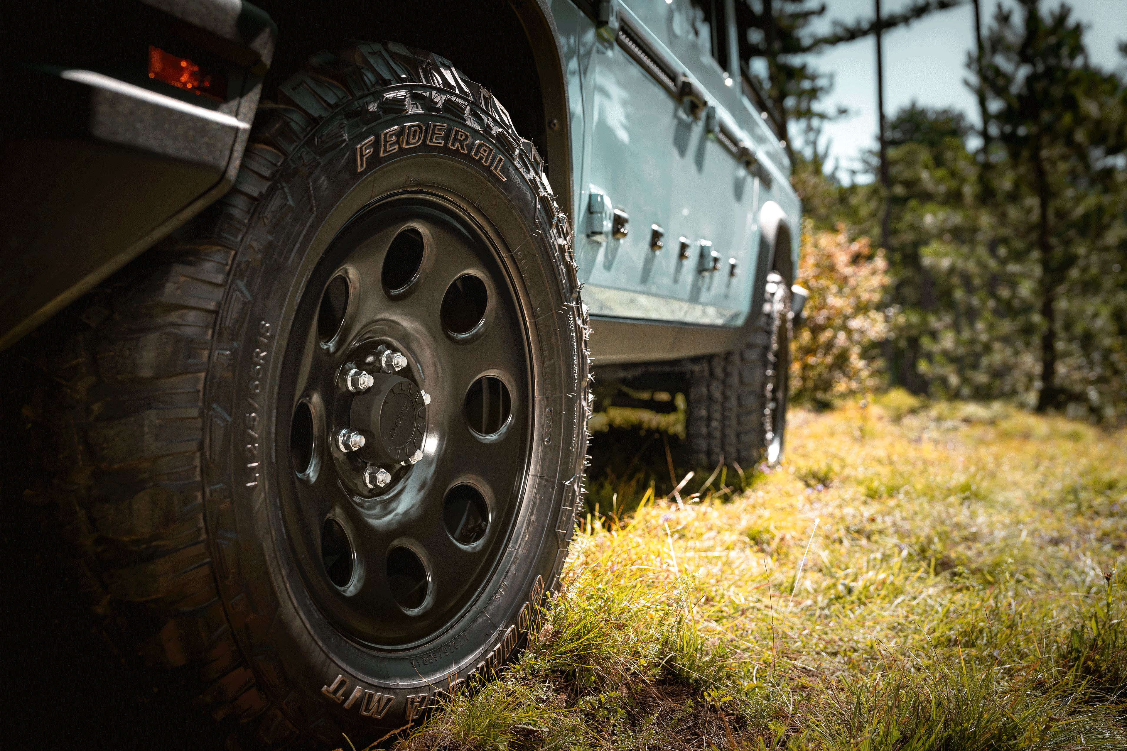 Gallerie Outland Black 2