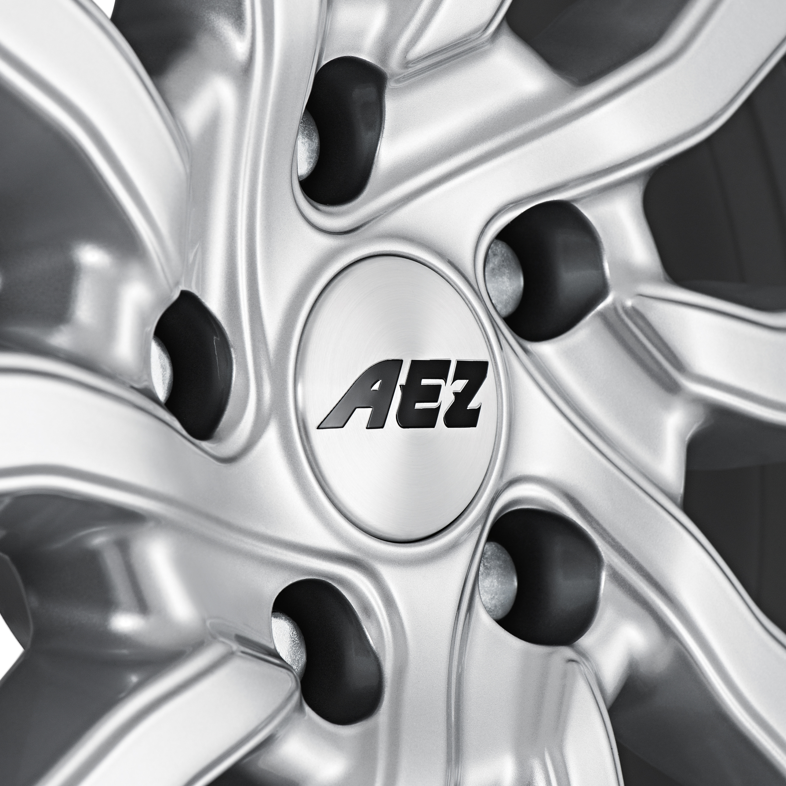 AEZ Reef silver alloy rim movement focus wheel centre 