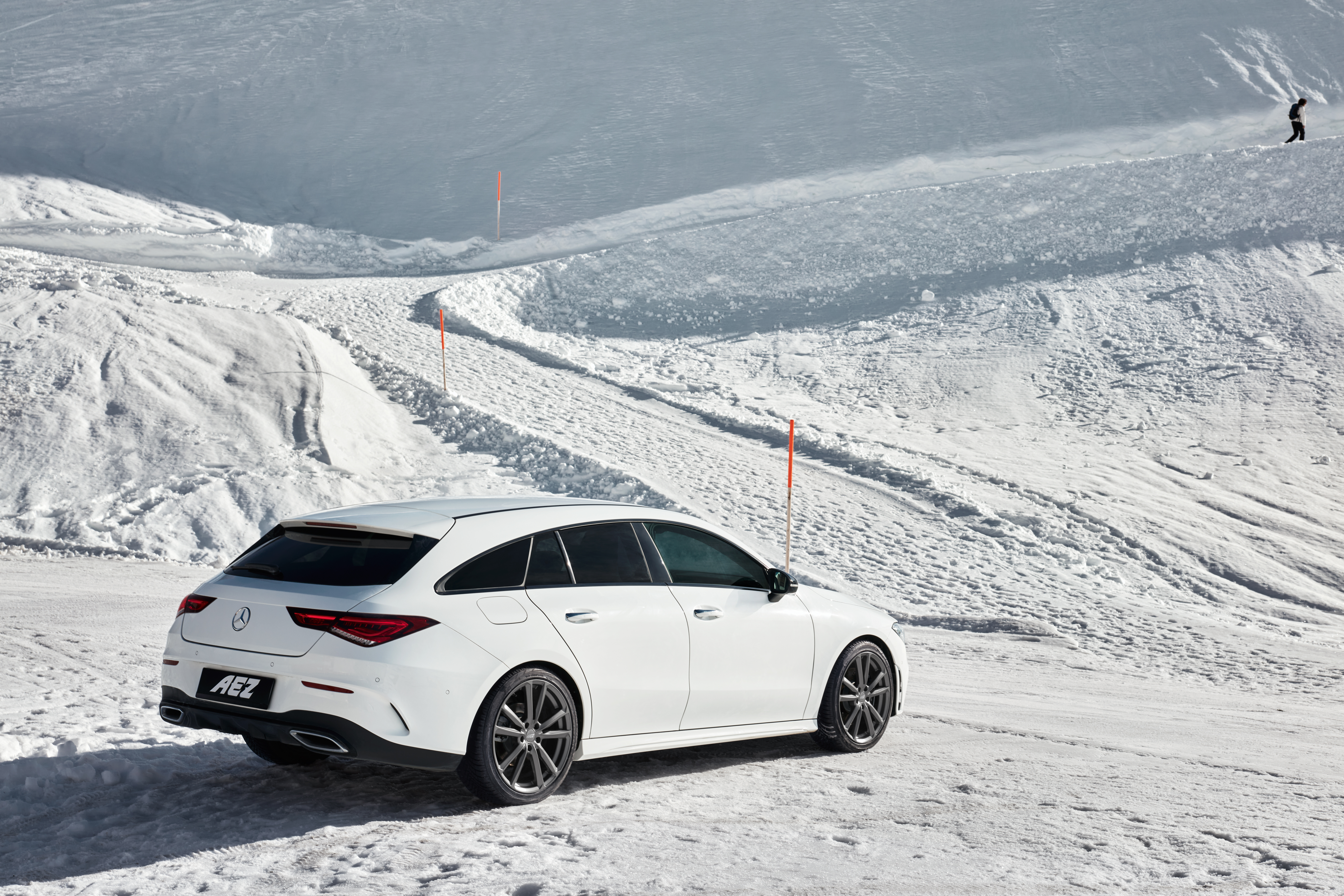 AEZ Tioga graphite Mercedes CLA rear