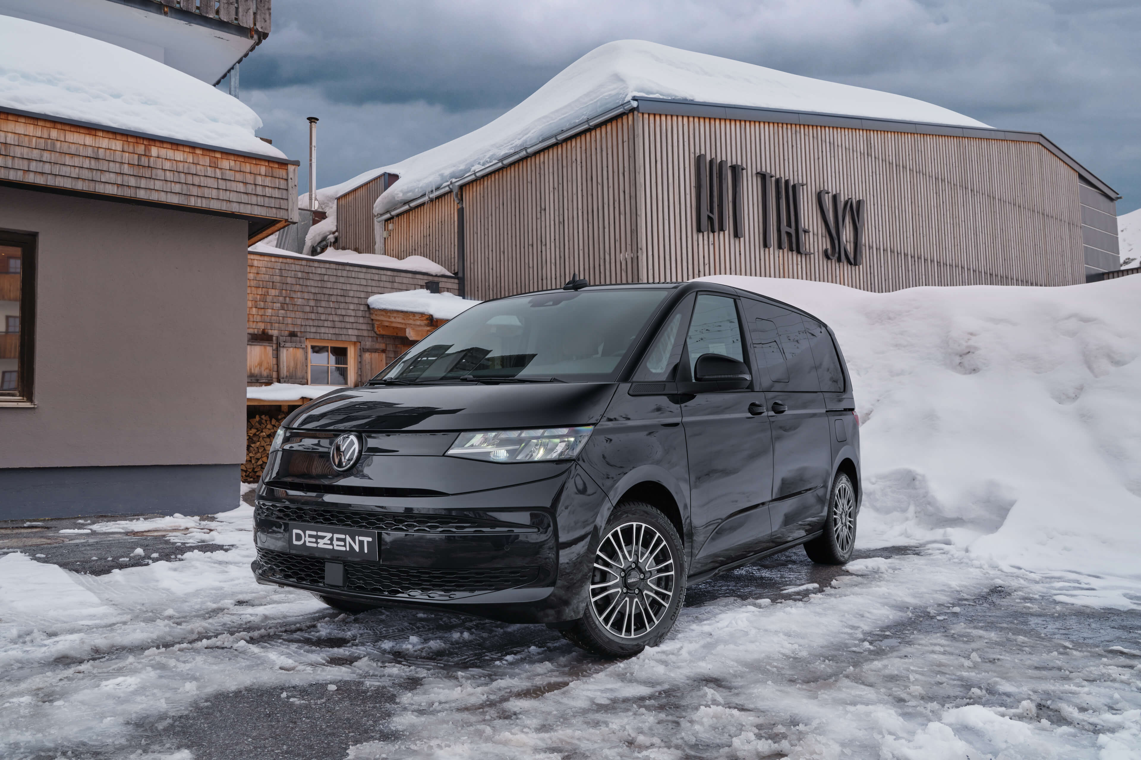 DEZENT KE dark VW T7 frontal