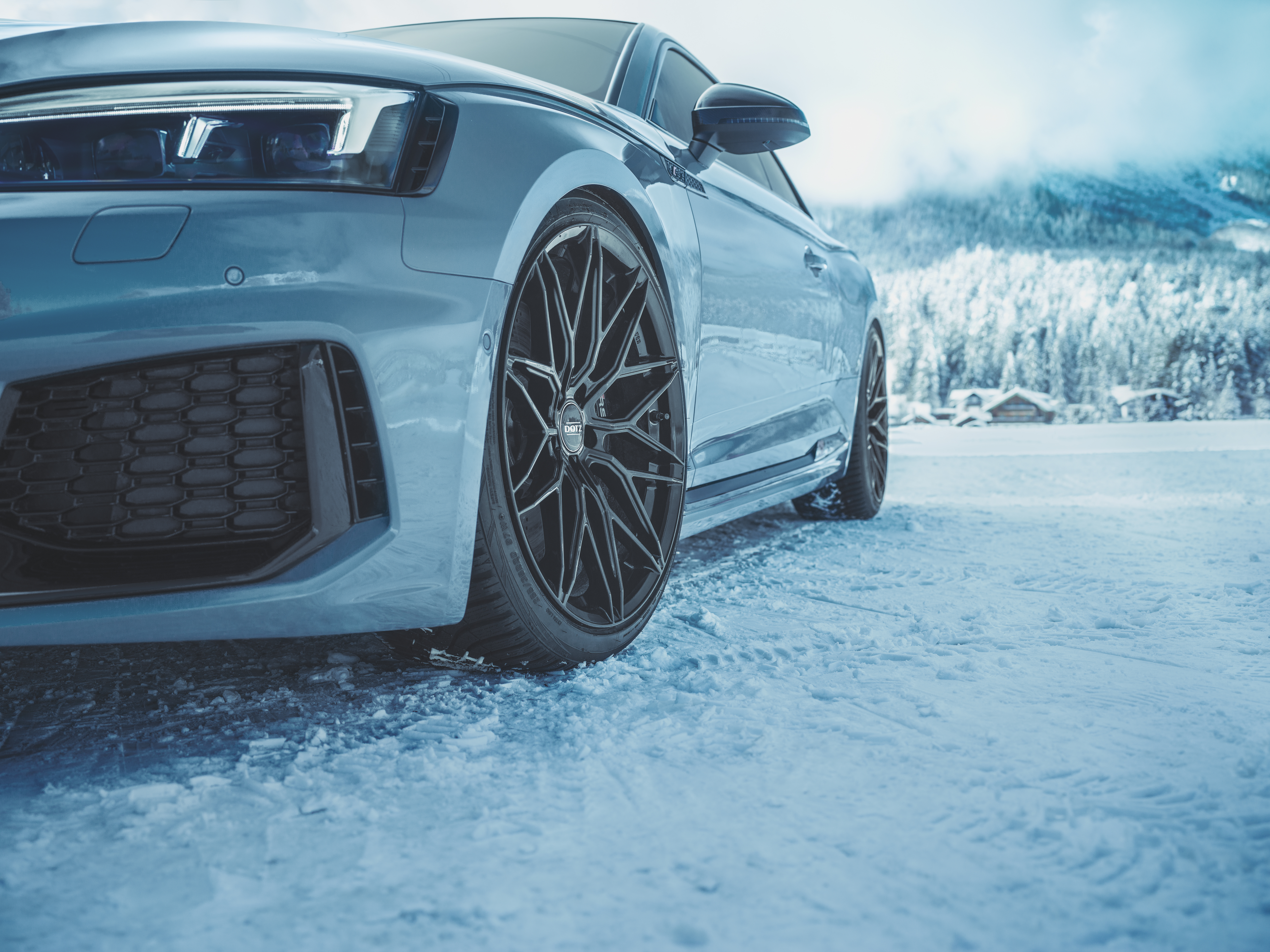 Audi RS5 med DOTZ Suzuka black vinterfälgar från OCL Brorssons fälgspecialisten