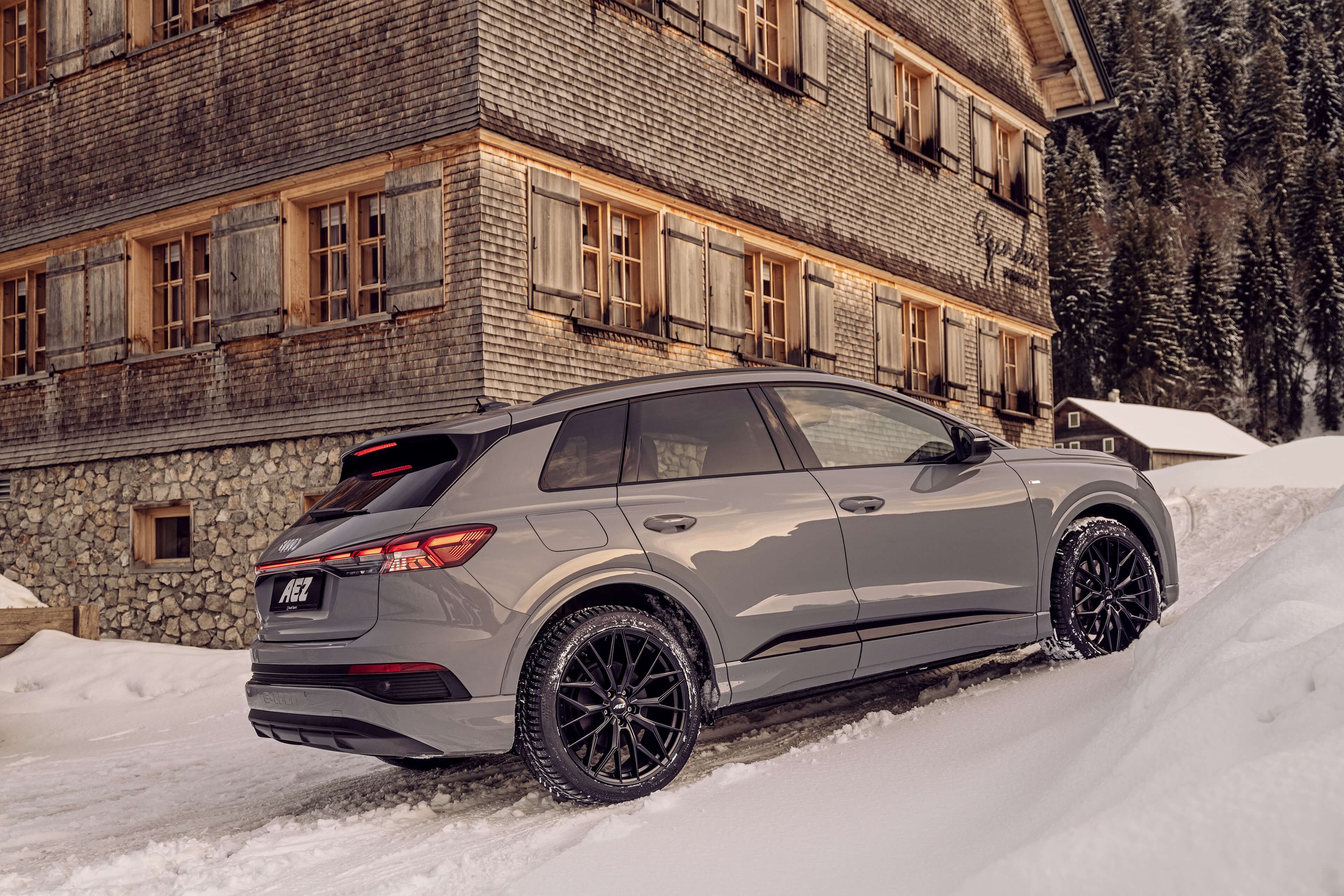 AEZ Porto black Audi Q4 e-tron rear