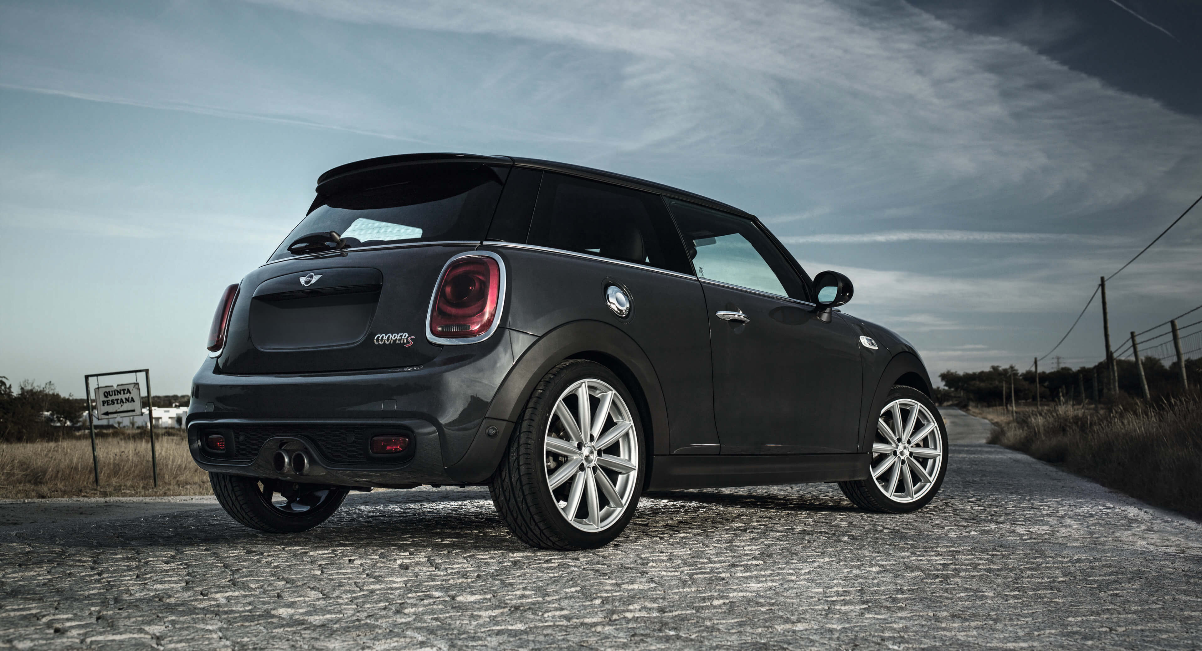 DEZENT TM silver modern Mini Coopers TPMS