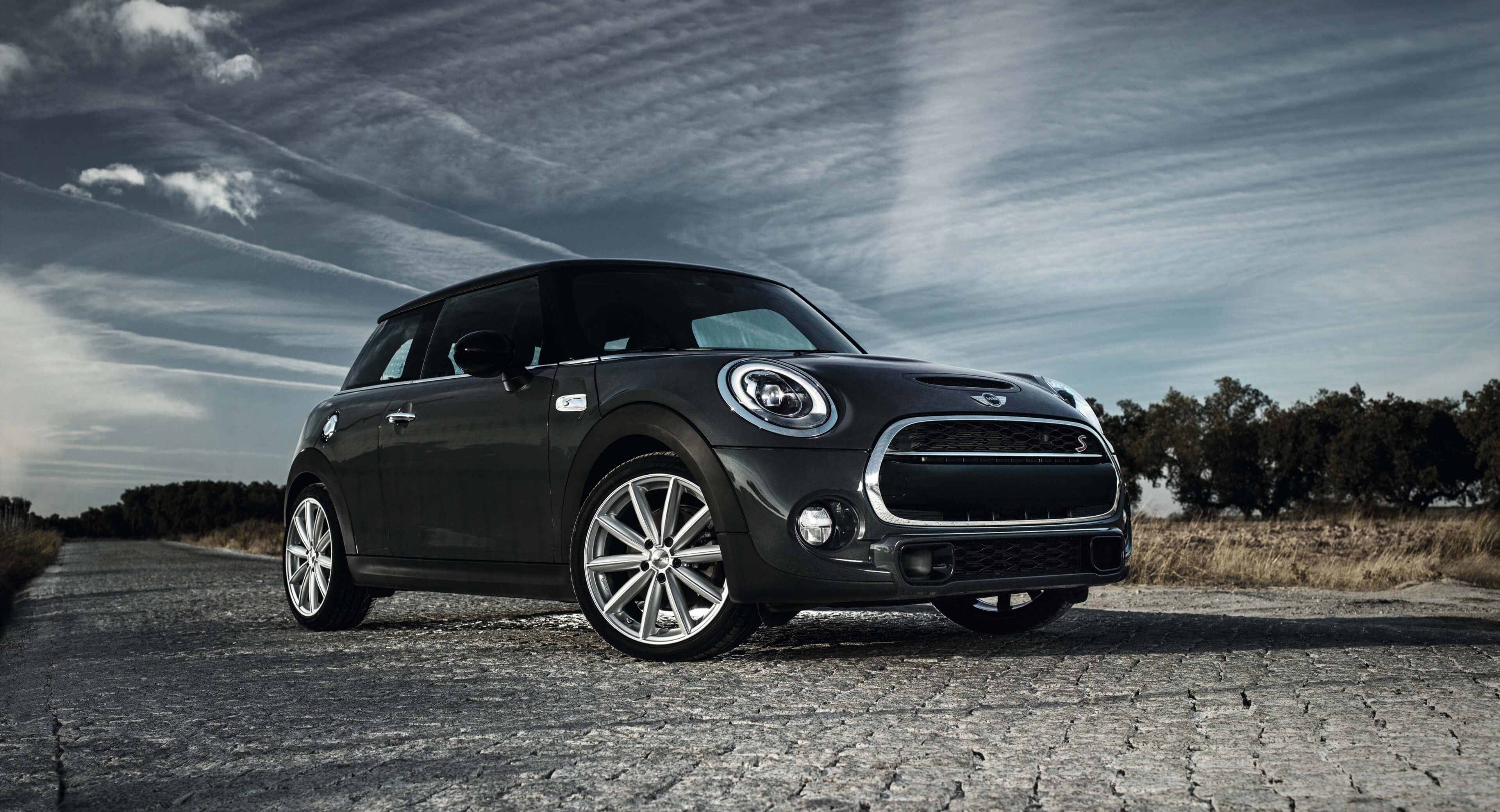 DEZENT TM silver elegance sportiness Mini 