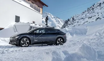 DEZENT AO dark KIA EV6 Seite