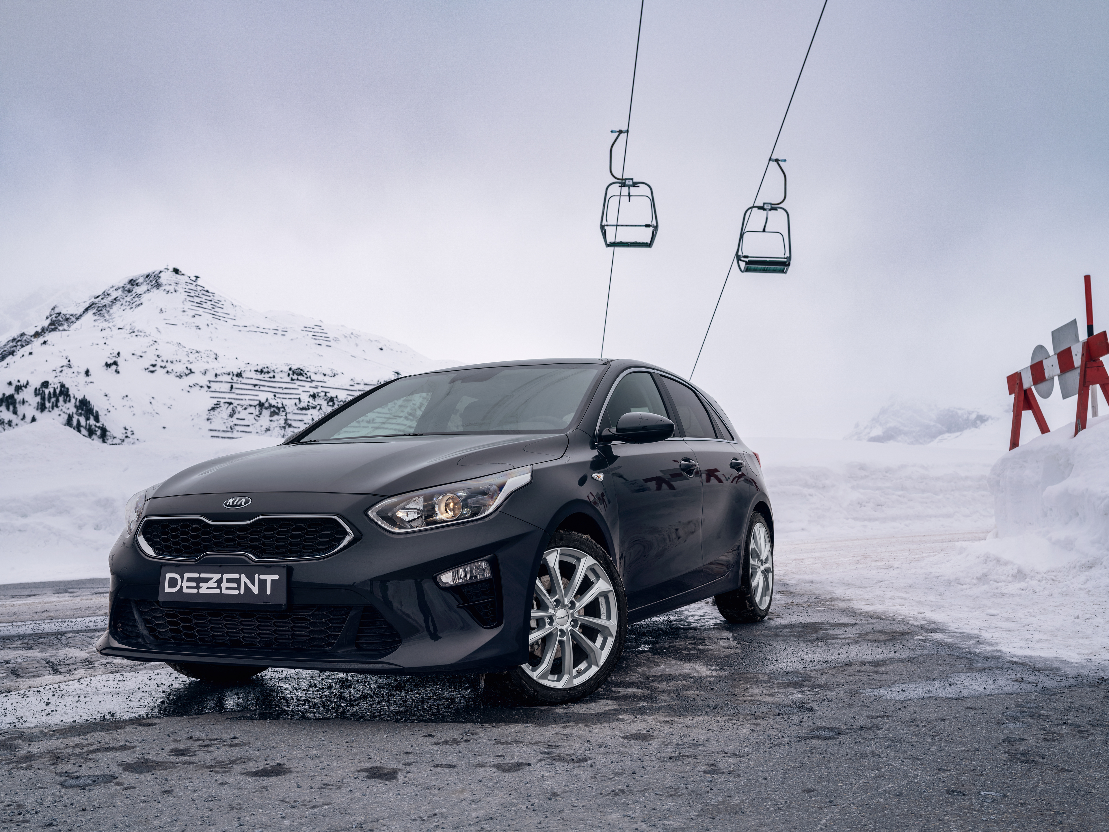 DEZENT KS Silver auf Kia Ceed