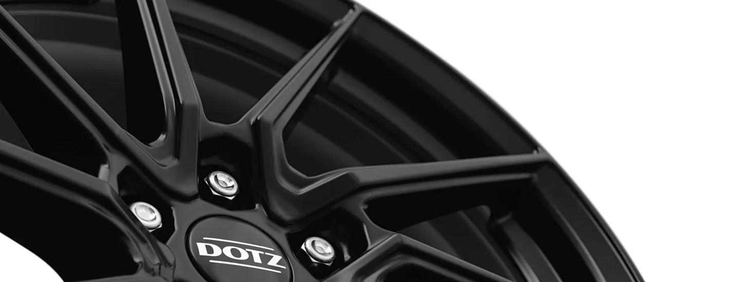 Spa Black Detail 1