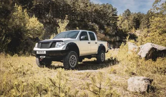 DOTZ 4x4 Kalahari dark Nissan Navara