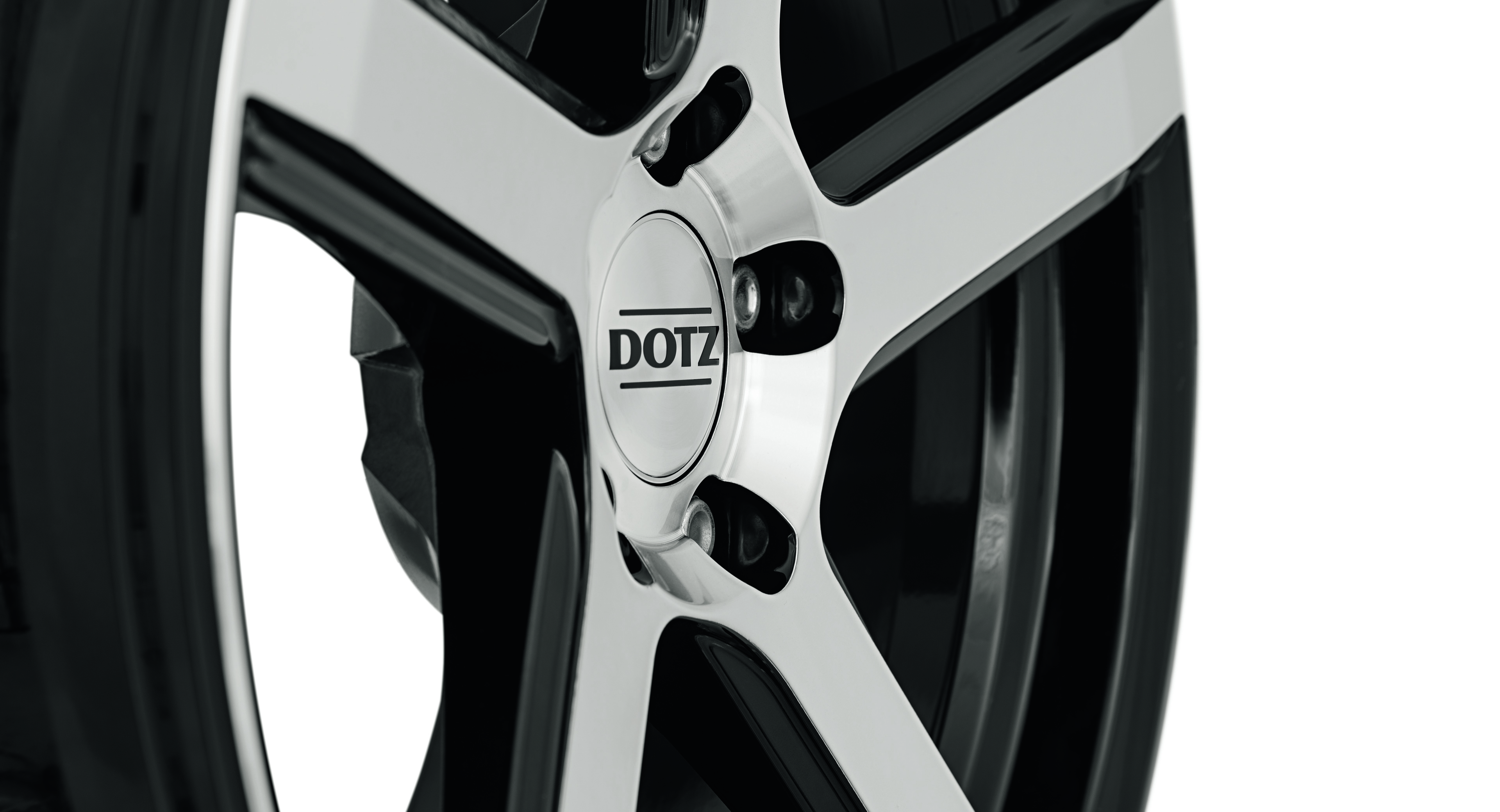 DOTZ CP5 dark Tuning wheel 5-spoke detail front 