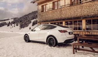 AEZ Atlanta black Tesla Model Y Seite
