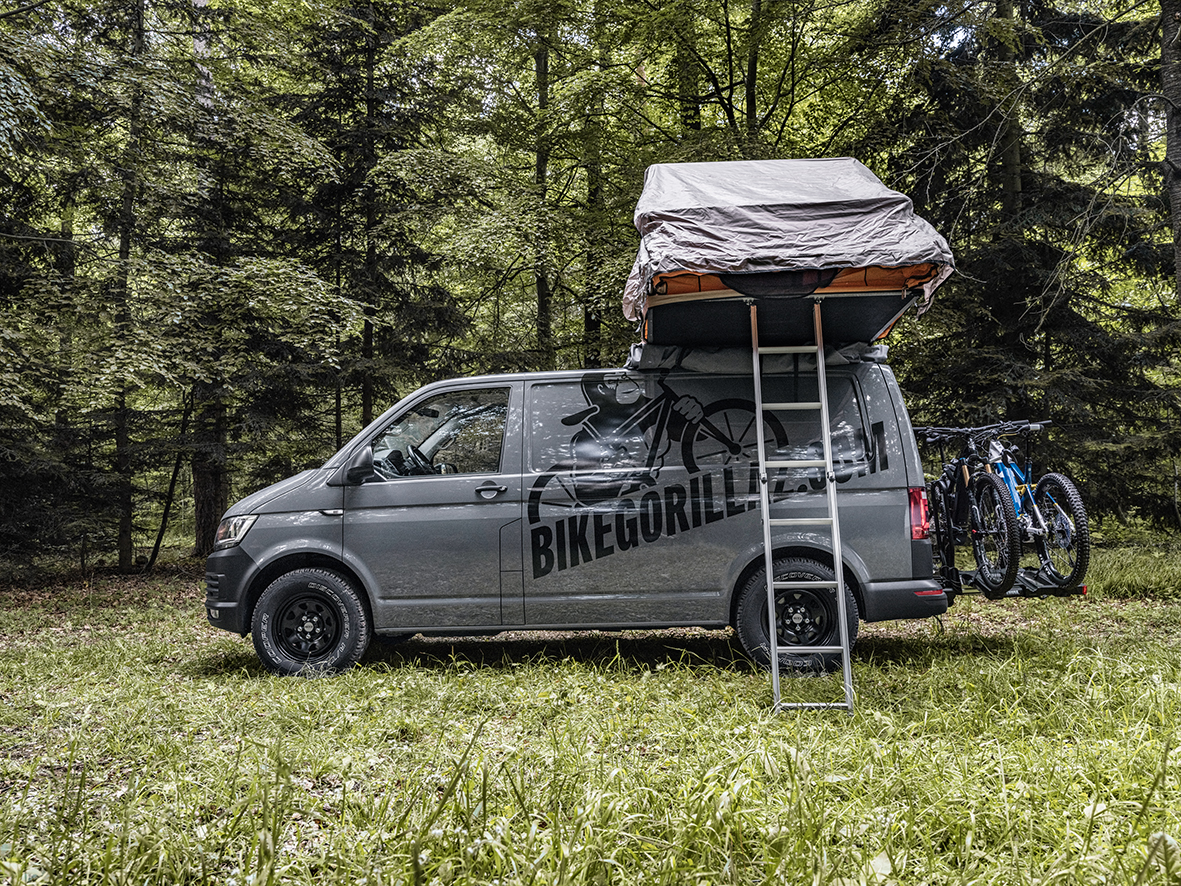 DOTZ 4X4 Dakar Dark Camper VWT6 Imagepic04