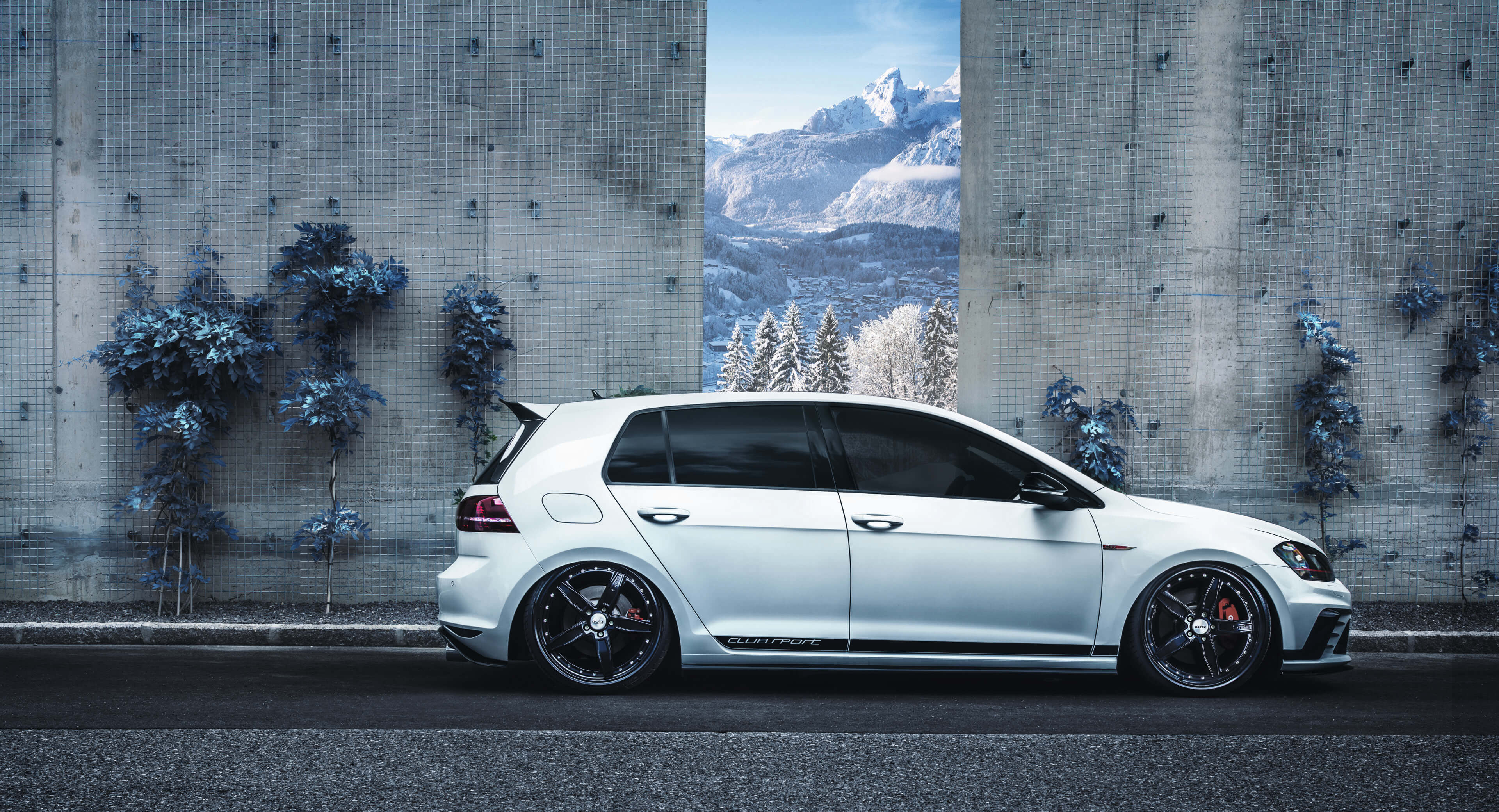 DOTZ SP5 Black Edt VW Golf 7 GTI side