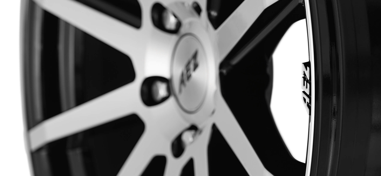 AEZ Straight elegant alloy wheel close up centre cap 